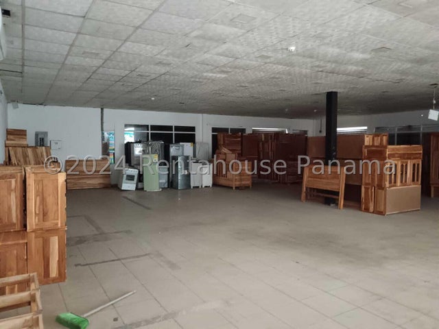Commercial Property for Sale in Los Santos Los Santos 06040